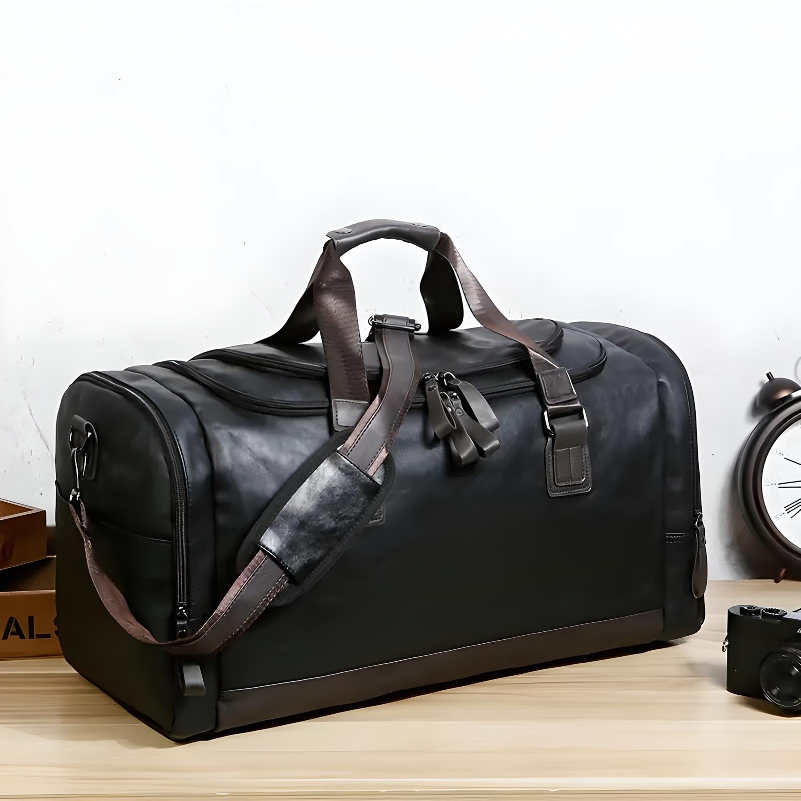 Classy Men’s Leather Duffle Bag