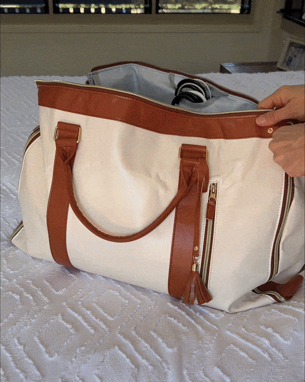 https://simplifyliving.com.au/cdn/shop/files/GIF3_4.5_ration.gif?v=1718159589&width=600 Folding Weekender Duffle Bag