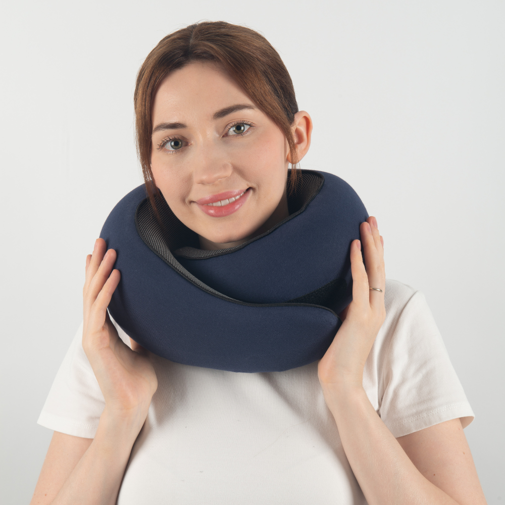 Neck snug travel pillow hotsell