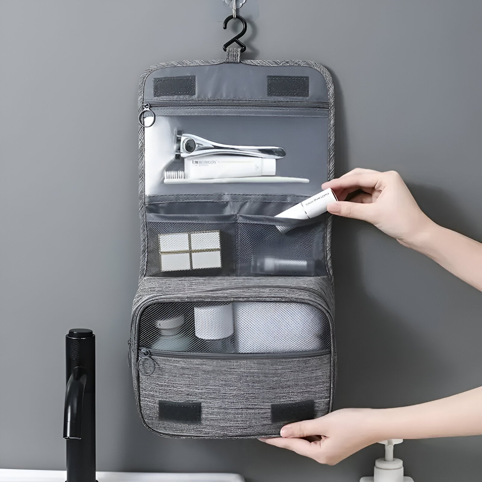 Remy | Hanging Toiletry Organiser